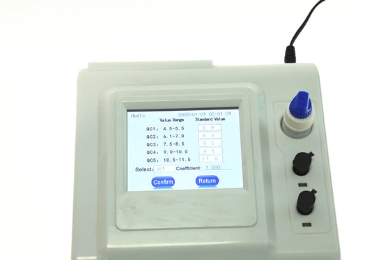 เครื่องวิเคราะห์ CRP HbA1c กึ่งอัตโนมัติ / เครื่องวิเคราะห์โปรตีนเฉพาะพร้อม LCD Touch